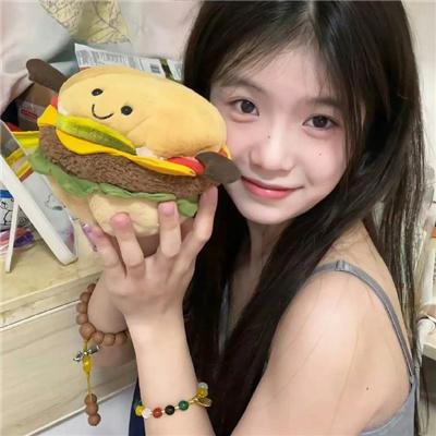 妮娜琦珈